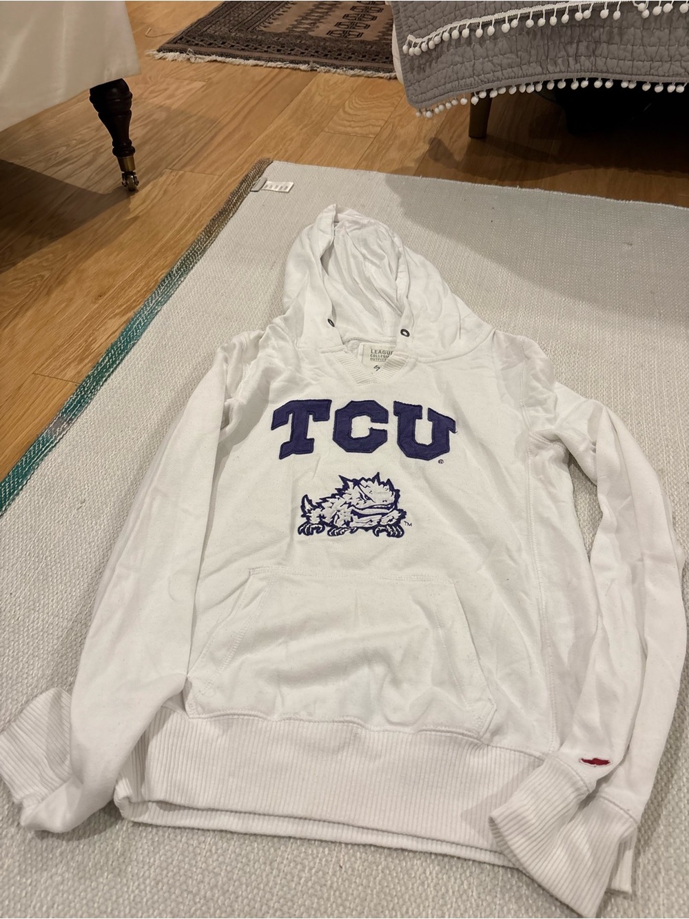 TCU vintage White Hooded Sweatshirt with Horned Frog Logo